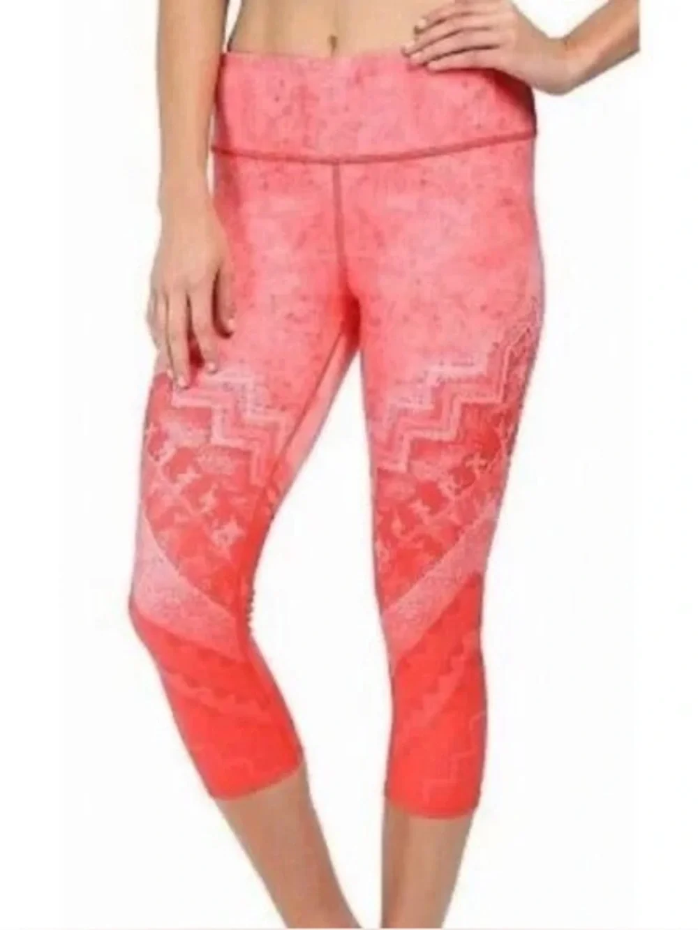 Alo Yoga High-Waist Airbrush Capri | Pink Tribal Geo Watercolor XS